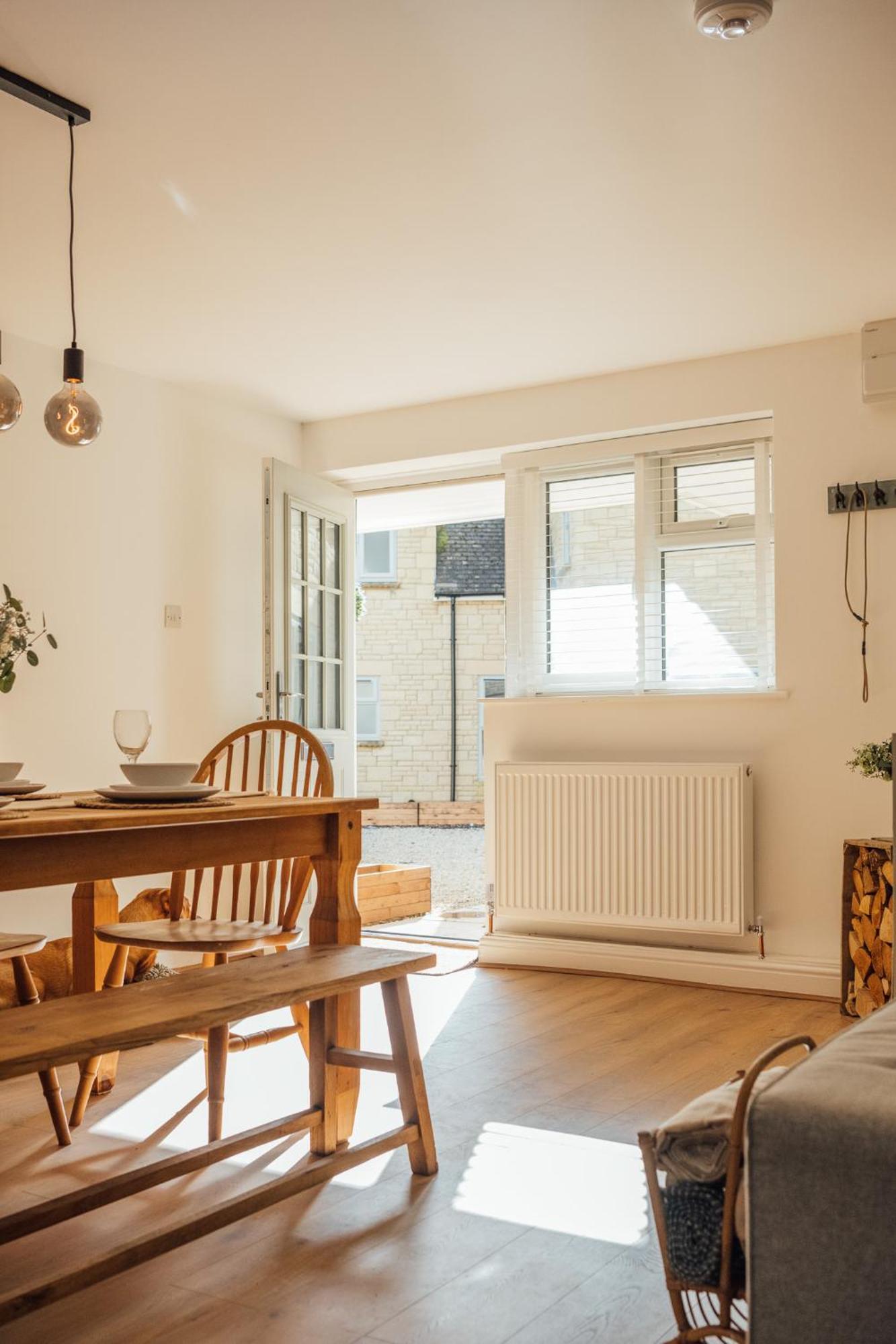 Eagle Cottage - Charming Cotswolds Getaway, Dog Friendly Wyck Rissington المظهر الخارجي الصورة